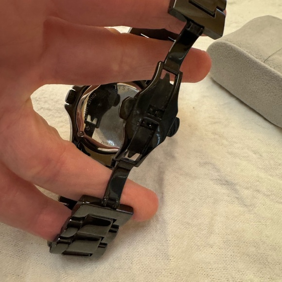 Fossil 40mm Watch Hematite w Crystals - Picture 7 of 7